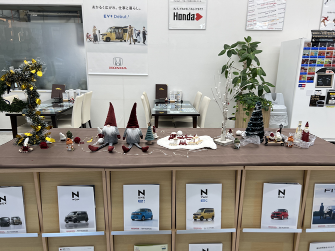ショールームが冬らしくなりました☃️❄️